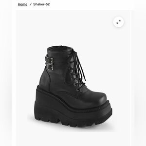 NEW in Box Demonia Black Vegan Leather SHAKER-52 PLATFORM ANKLE BOOTS Size 6